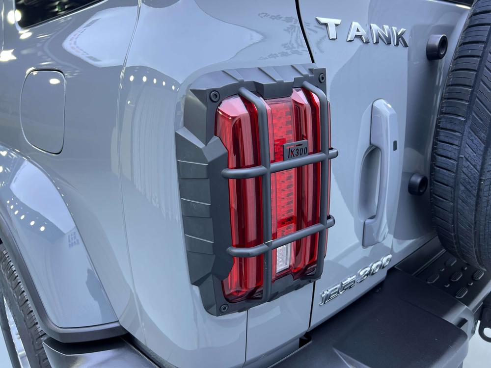 Tank 300 2023 Urban 2.0T Very Stylish – фото 10