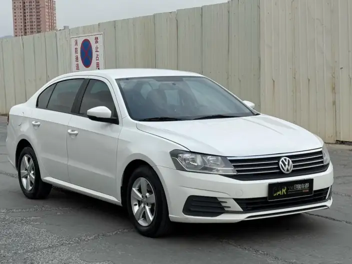 Volkswagen Lavida 2019 Model Voyage 1.5L Automatic Fashion edition China VI – фото 3