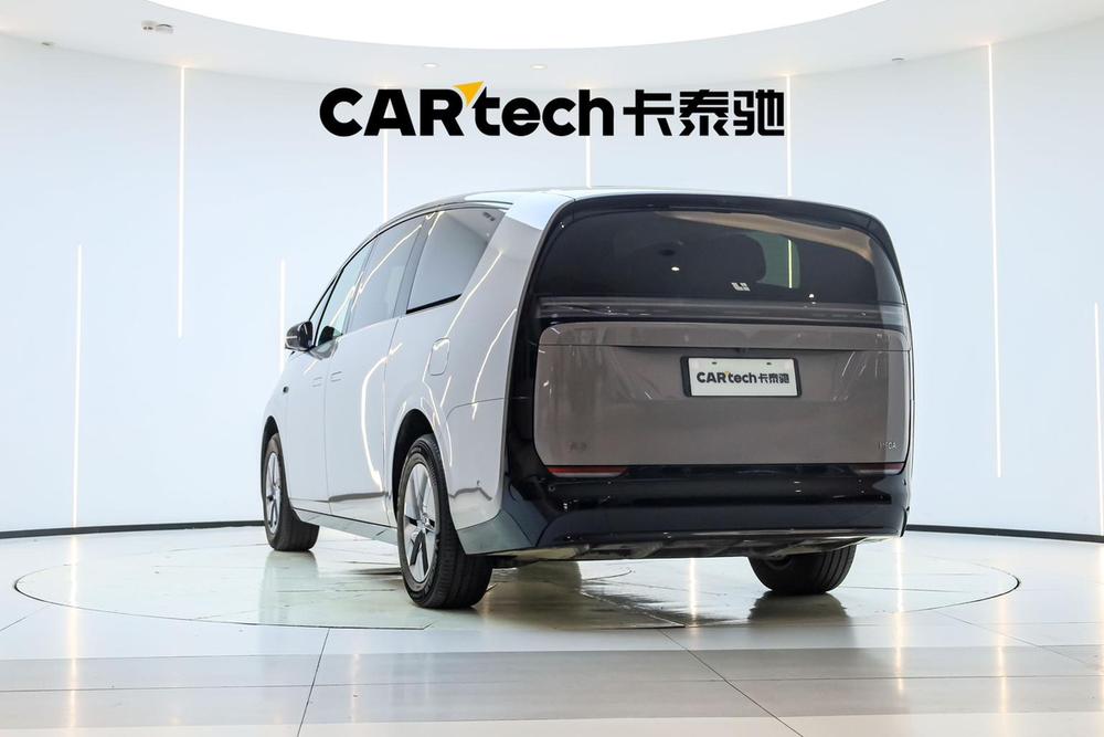 Li Auto MEGA 2025 Ultra Smart Re f resh – фото 5