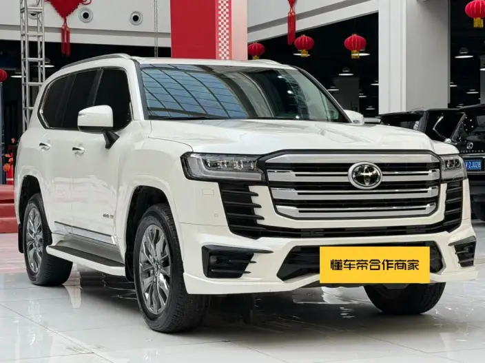 Land Cruiser (import 2025 Model 3.5T Automatic 4WD 7 seat Parallel Imported – фото 3