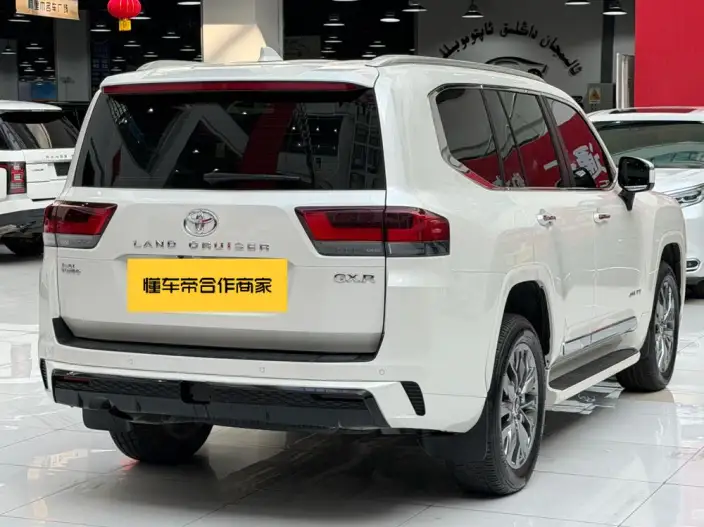 Land Cruiser (import 2025 Model 3.5T Automatic 4WD 7 seat Parallel Imported – фото 6
