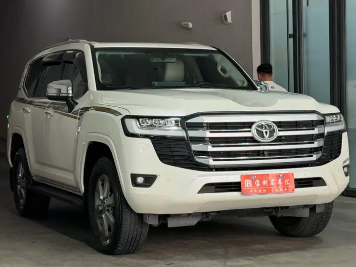 Land Cruiser （import 2022 Model 3.5T Automatic 4WD 7 seat Parallel Imported – фото 3
