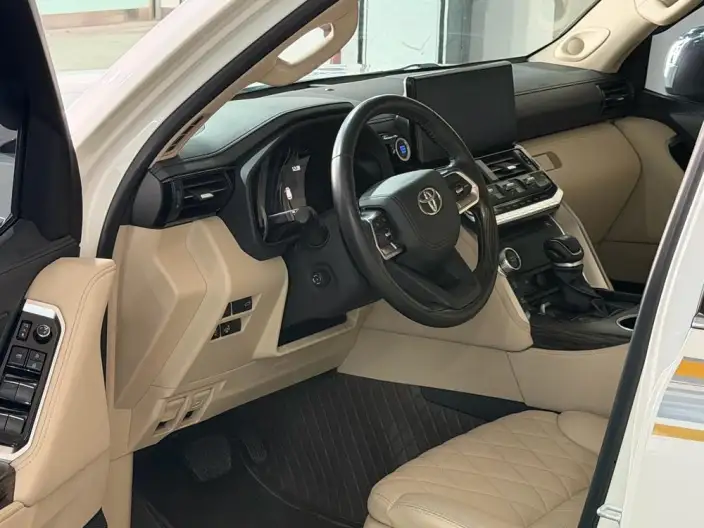 Land Cruiser （import 2022 Model 3.5T Automatic 4WD 7 seat Parallel Imported – фото 8