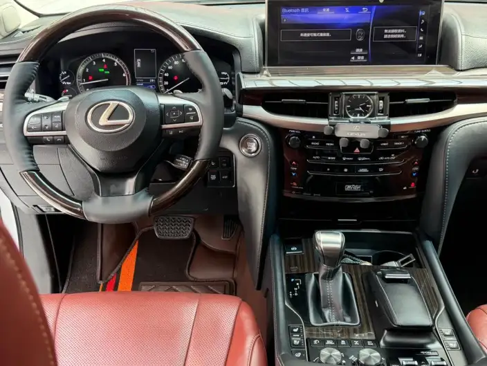 Lexus LX 2021 Model 5.7L Automatic 4WD 7 seat Parallel Imported – фото 7