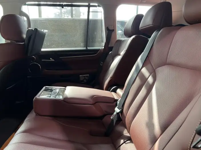 Lexus LX 2021 Model 5.7L Automatic 4WD 7 seat Parallel Imported – фото 9