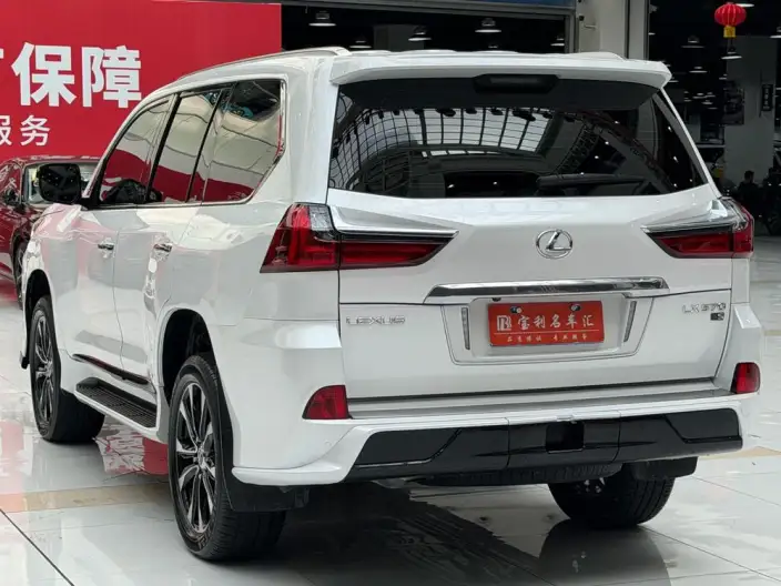 Lexus LX 2022 Model 5.7L Automatic 4WD 8 seat Parallel Imported