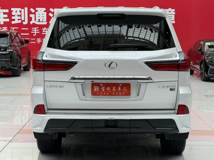 Lexus LX 2022 Model 5.7L Automatic 4WD 8 seat Parallel Imported – фото 5