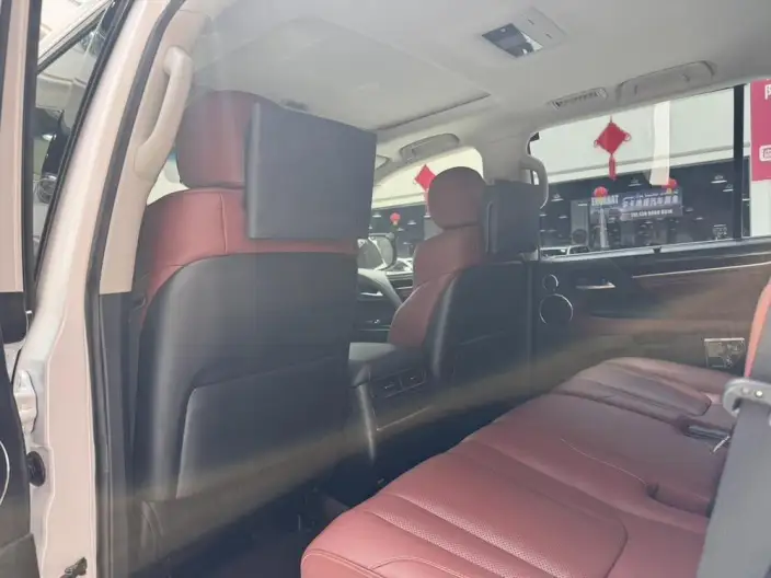 Lexus LX 2021 Model 5.7L Automatic 4WD 7 seat Parallel Imported – фото 9