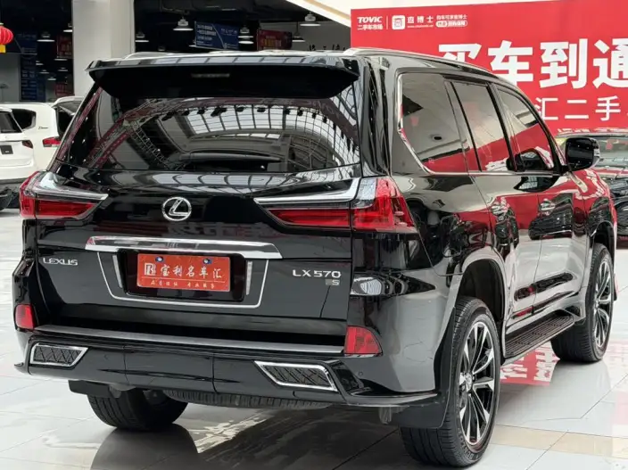 Lexus LX 2022 Model 5.7L Automatic 4WD 8 seat Parallel Imported – фото 6