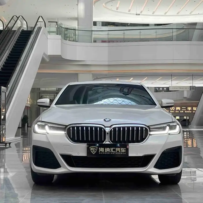 BMW 5 Series 2023 Model 530Li Exclusive Model M Sports Set – фото 2