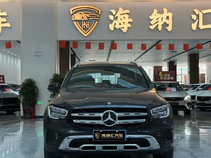 Mercedes-Benz GLC 2021 Model GLC 260 L 4MATIC Luxury Model – фото 2