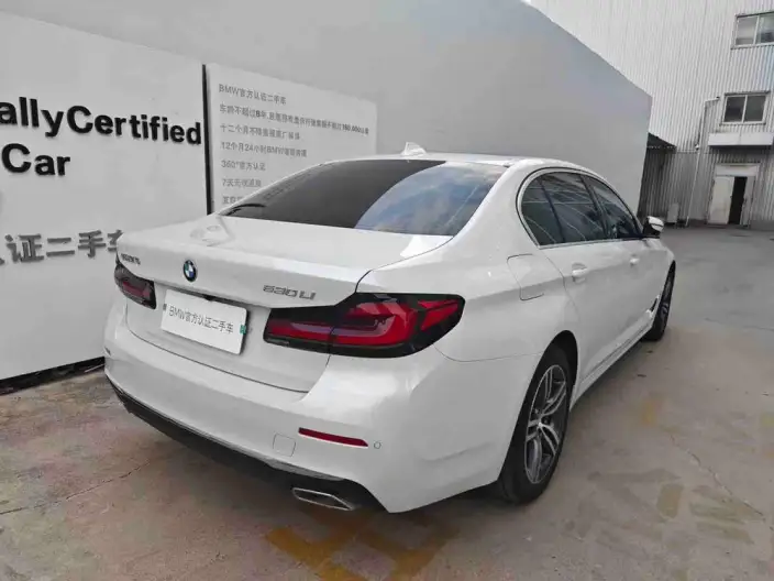 BMW 5 Series 2023 Model 530Li Leading Model Luxury Set – фото 5