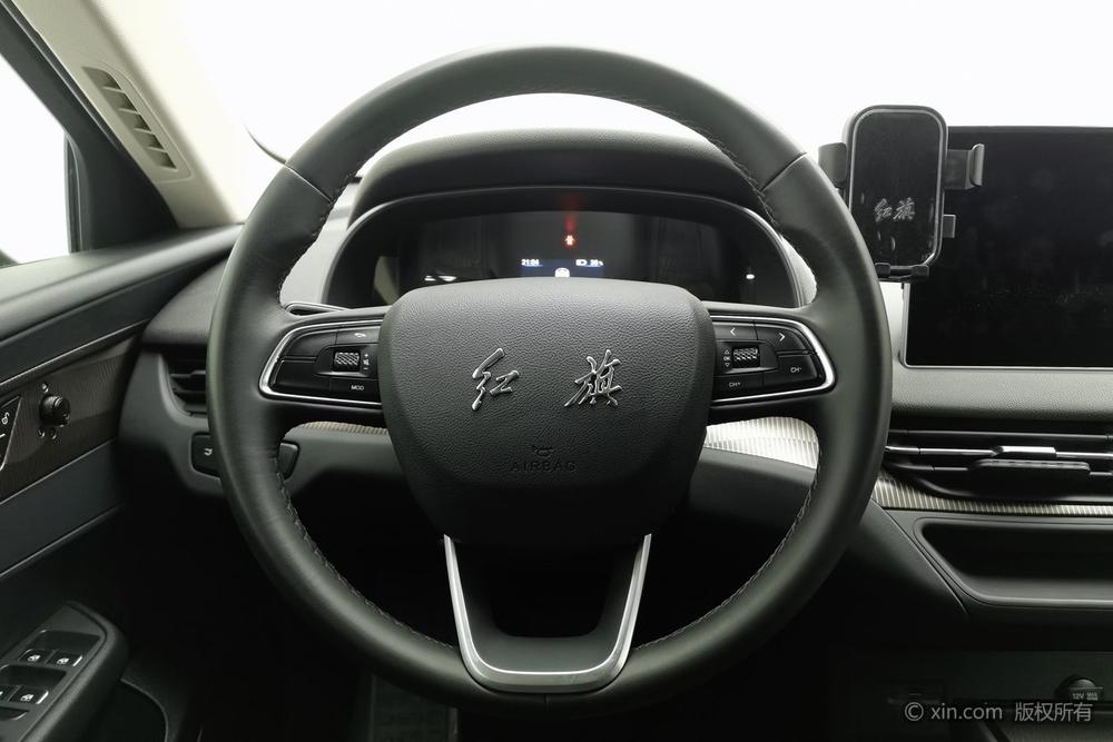 Hongqi E-QM5 2021 Charge Flagship Edition – фото 14