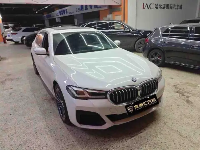 BMW 5 Series 2022 Model Facelift 530Li xDrive M Sports Set – фото 2