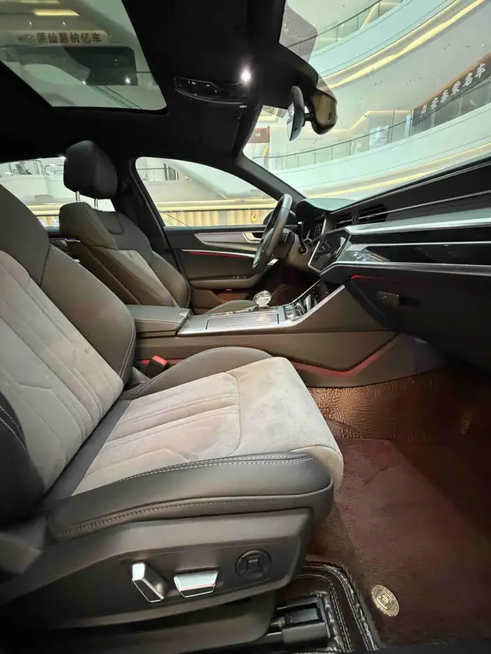 Audi A6L 2023 Model 40 TFSI Luxury Dynamic Model – фото 9