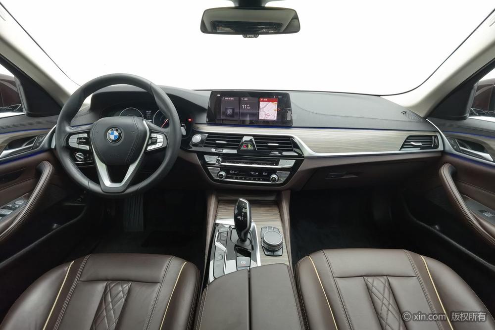 BMW 5 Series PHEV 2019 Facelift 530Le Luxury Package – фото 13