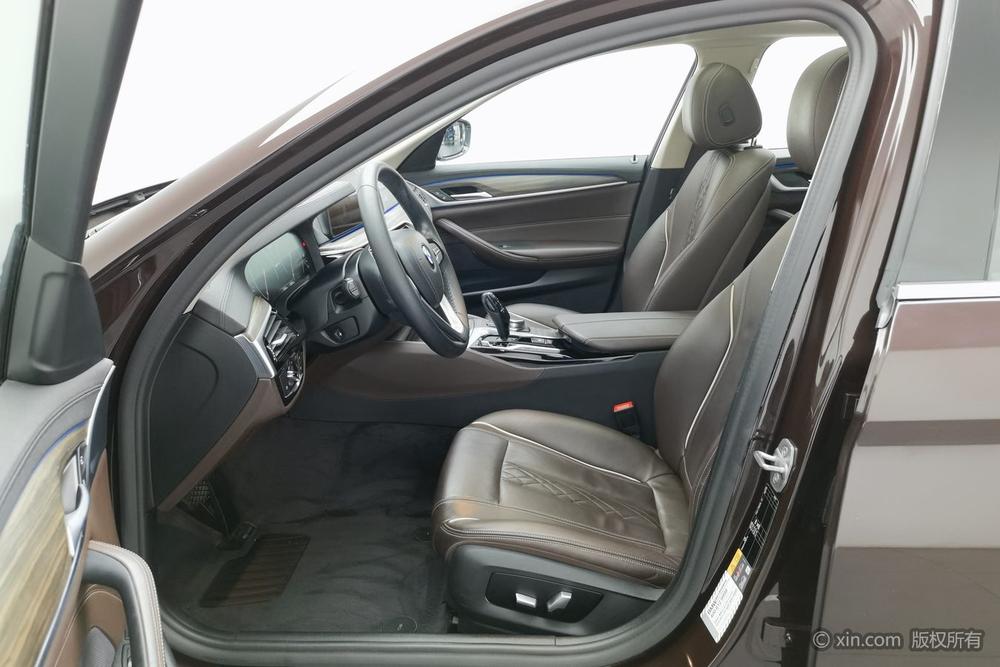 BMW 5 Series PHEV 2019 Facelift 530Le Luxury Package – фото 18