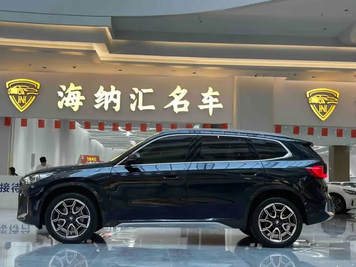 BMW X1 2025 Model sDrive25Li X Design Set – фото 3