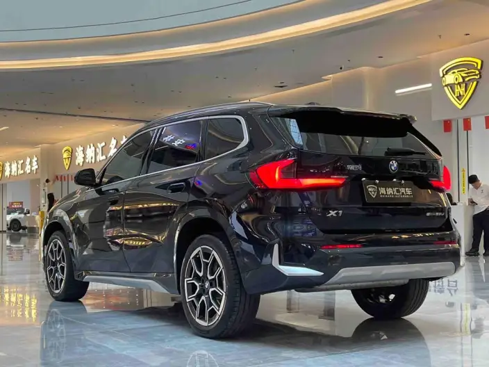 BMW X1 2025 Model sDrive25Li X Design Set – фото 4