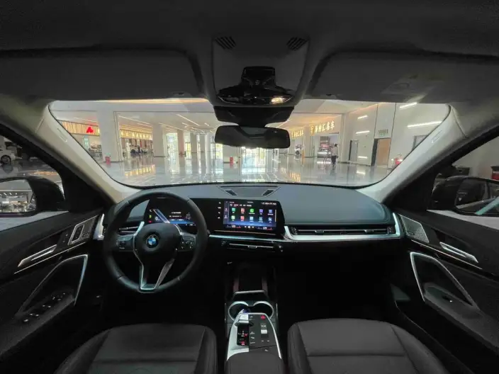 BMW X1 2025 Model sDrive25Li X Design Set – фото 8