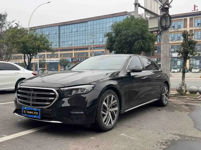 Mercedes-Benz E-Class 2025 Model E 300 L Fashion Model sedan – фото 4