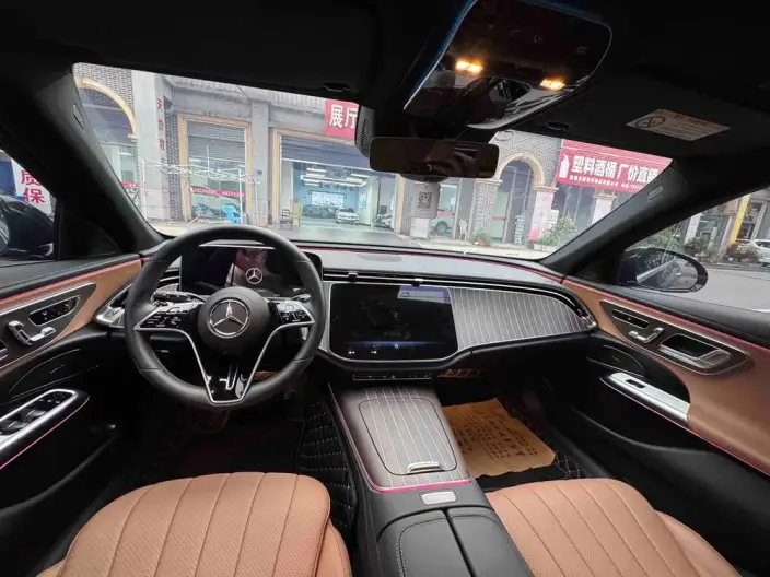 Mercedes-Benz E-Class 2025 Model E 300 L Fashion Model sedan – фото 7