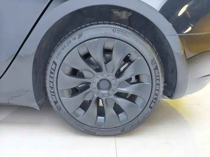 Model 3 2022 Model Rear-wheel drive version – фото 9