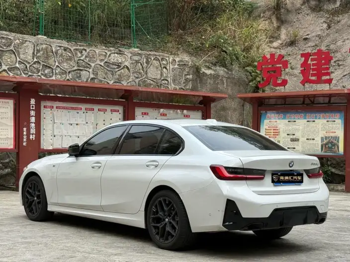 BMW 3 Series 2025 Model 330Li M Sports Night Set – фото 4