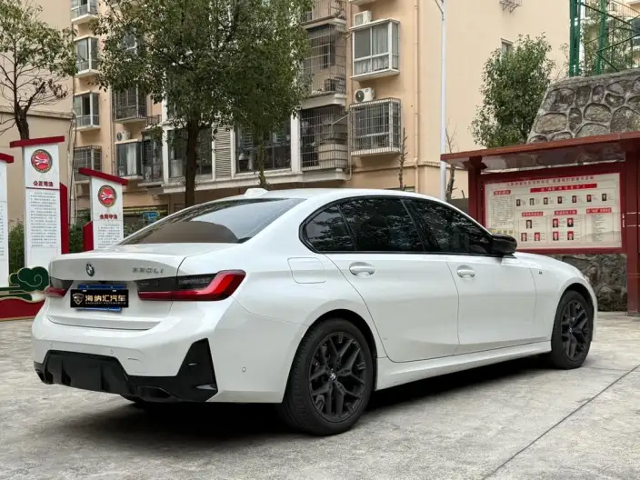 BMW 3 Series 2025 Model 330Li M Sports Night Set – фото 6