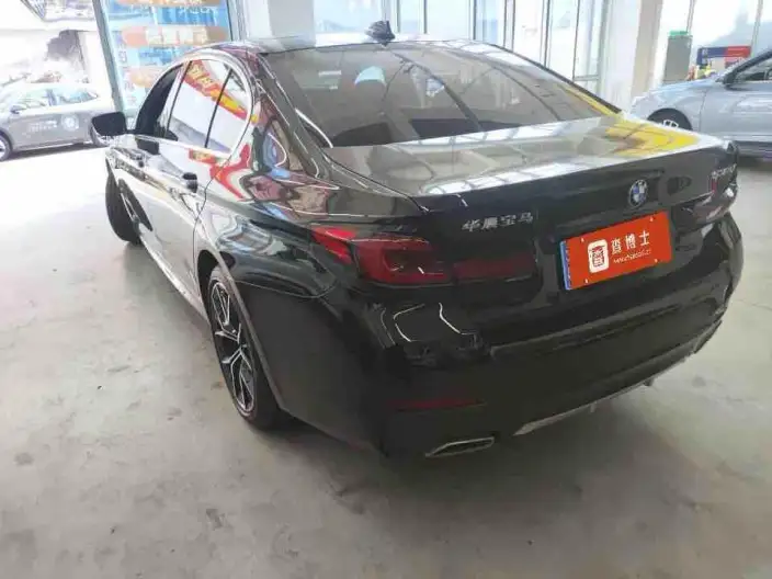 BMW 5 Series 2023 Model 530Li Exclusive Model M Sports Set – фото 3