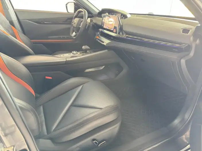 Changan UNI-V 2023 Model 1.5T Sports Edition – фото 8