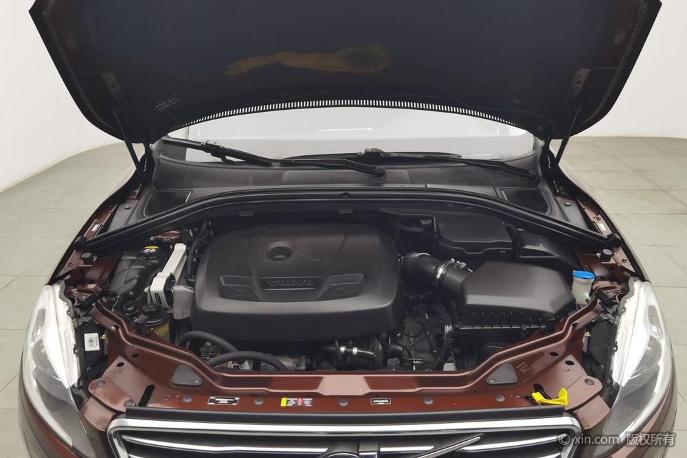 Volvo XC60 2016 модификация T5 Zhixing Edition – фото 5