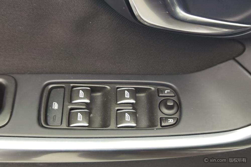 Volvo XC60 2016 модификация T5 Zhixing Edition – фото 21