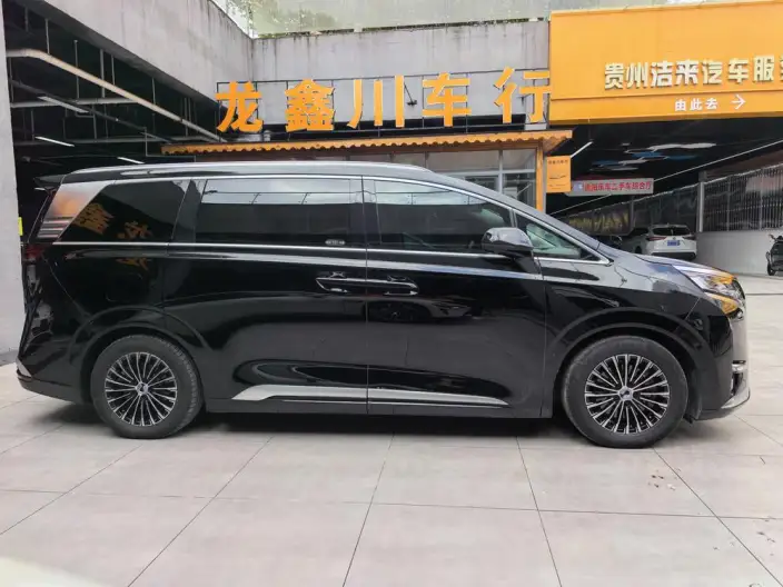 Denza D9 EV 2022 Model 600 4WD Flagship Model – фото 8