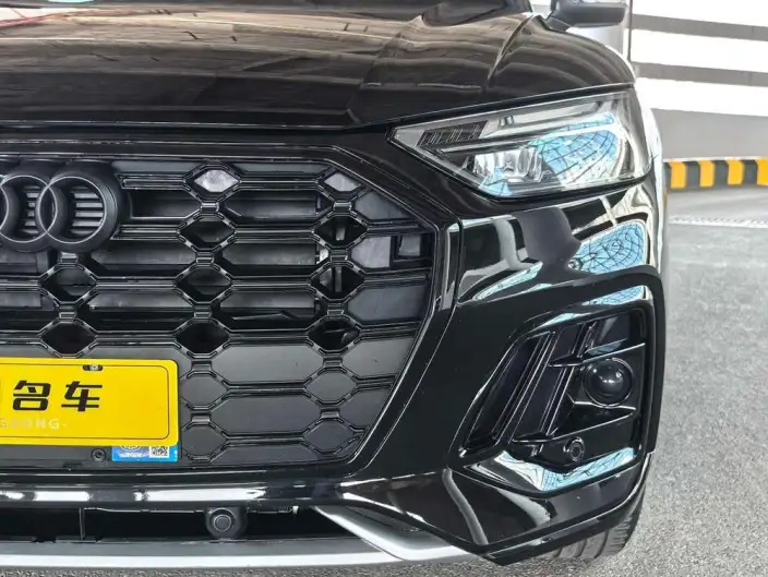 Audi Q5L 2024 Model 40TFSI Luxury Dynamic Model – фото 9