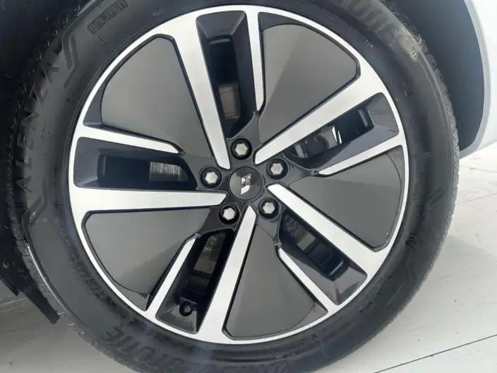 Li Auto L6 2024 Model Pro Edition – фото 10