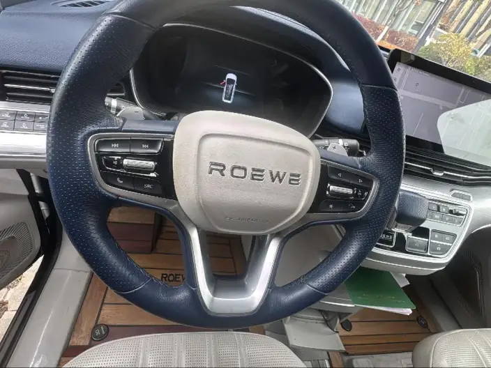 Roewe iMAX8 2022 Model 400TGI Zunrong Edition – фото 7
