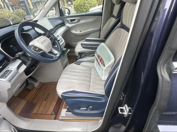 Roewe iMAX8 2022 Model 400TGI Zunrong Edition – фото 10