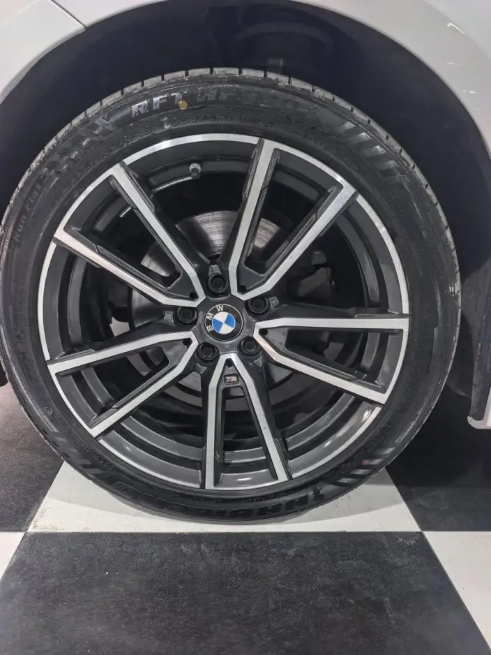 BMW 3 Series 2022 Model 320Li M Sports Set – фото 9
