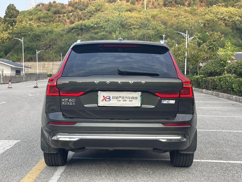 Volvo XC60 PHEV 2022 модификация T8 4WD Long Battery Li f e Pro Smart Elegance Deluxe Edition – фото 6