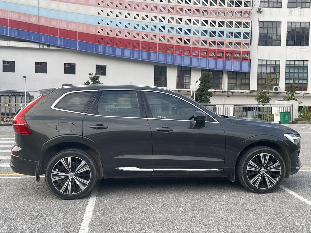 Volvo XC60 PHEV 2022 модификация T8 4WD Long Battery Li f e Pro Smart Elegance Deluxe Edition – фото 8