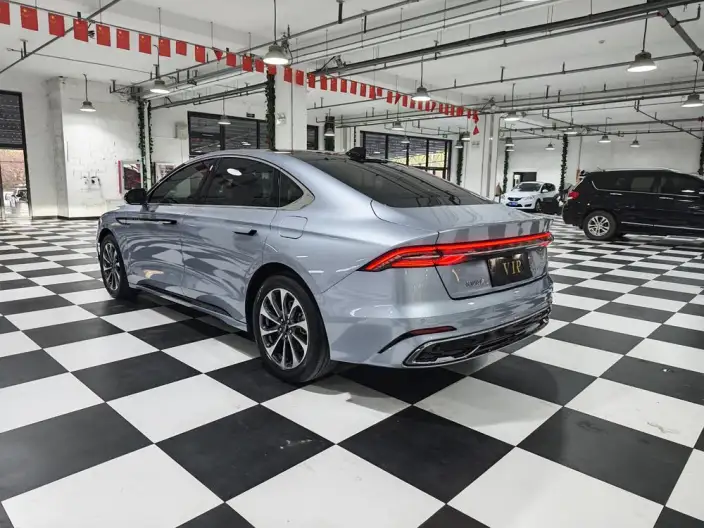 Lincoln Z 2022 Model i Xiang Exclusive Edition