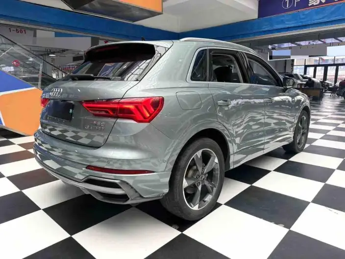AUDI Q3 2022 Model 35 TFSI Fashion Dynamic Model – фото 6
