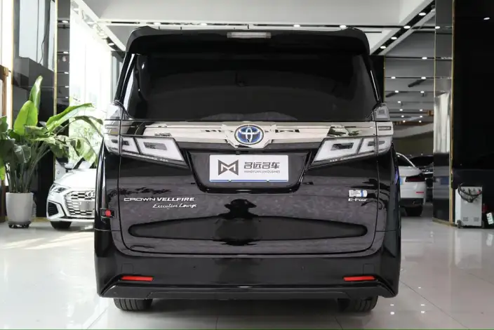 Vellfire 2021 Model Toyota Crown Hybrid 2.5L HV Premium Edition – фото 5
