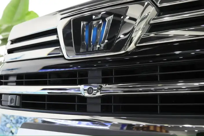 Vellfire 2021 Model Toyota Crown Hybrid 2.5L HV Premium Edition – фото 9