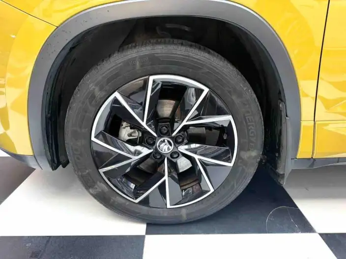 Skoda Kamiq GT 2022 Model 1.5L Automatic Premium – фото 8