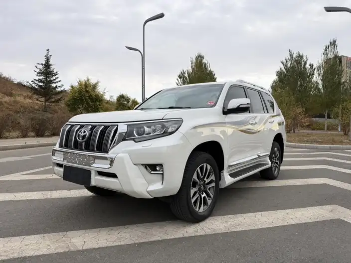 Prado import0 2023 Model 2.7L Automatic 4WD 7 seat Parallel Imported