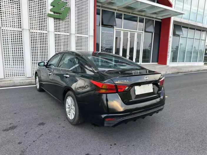 Nissan Teana 2021 Model 2.0L XE Exclusive Edition – фото 9