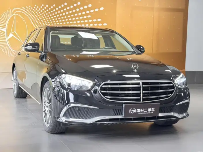 Mercedes-Benz E-Class 2023 Model Facelift E 260 L 4MATIC Sports sedan – фото 3