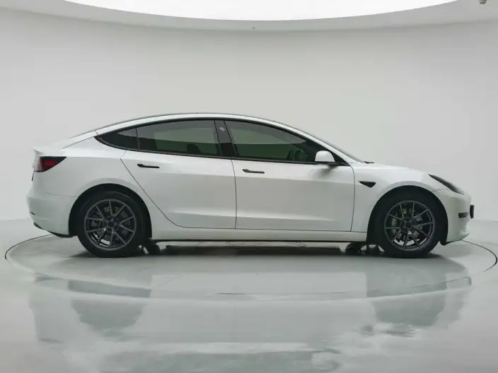 Model 3 2022 Model Rear-wheel drive version – фото 8